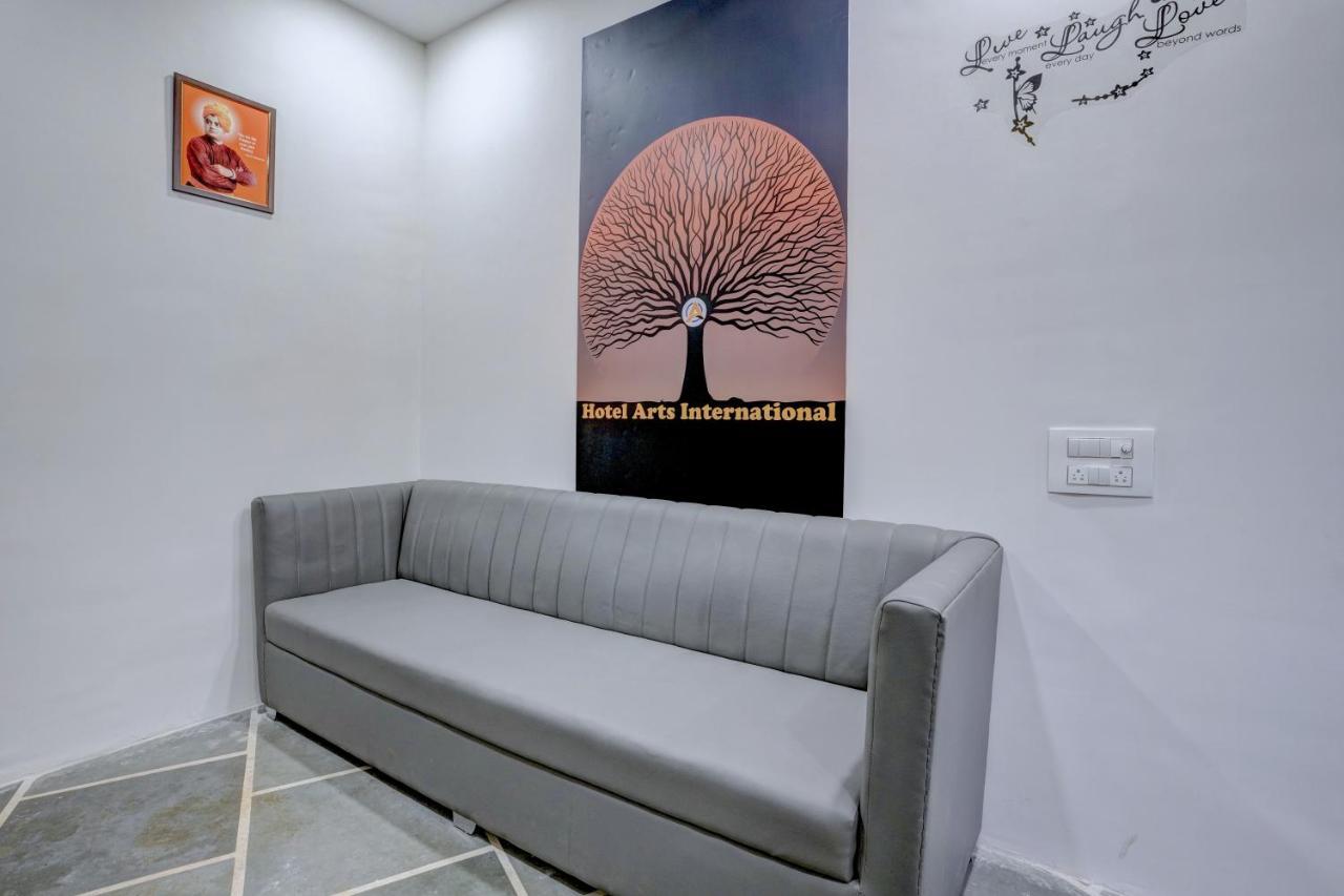 Hotel Arts International Βομβάη Εξωτερικό φωτογραφία