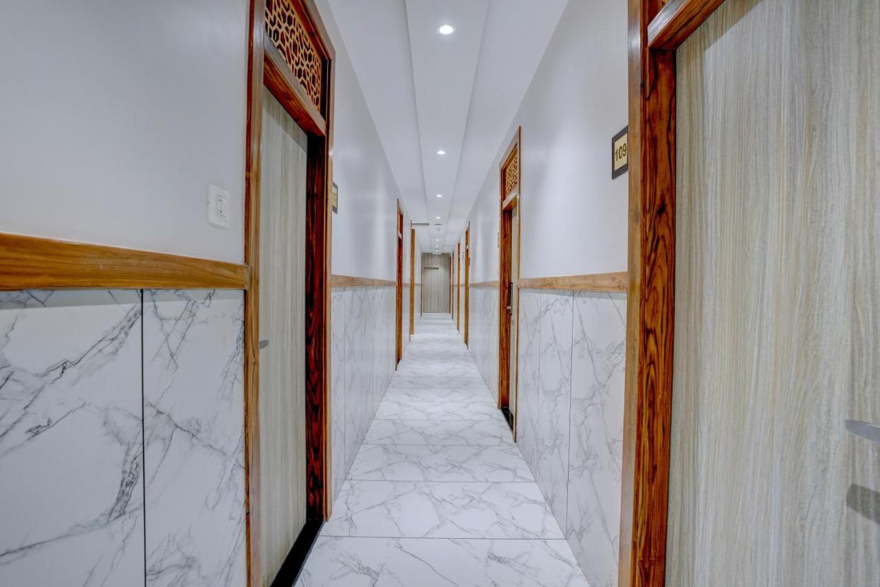 Hotel Arts International Βομβάη Εξωτερικό φωτογραφία