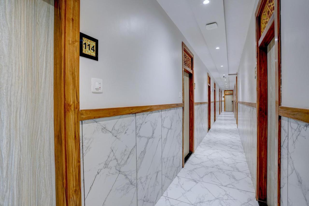 Hotel Arts International Βομβάη Εξωτερικό φωτογραφία