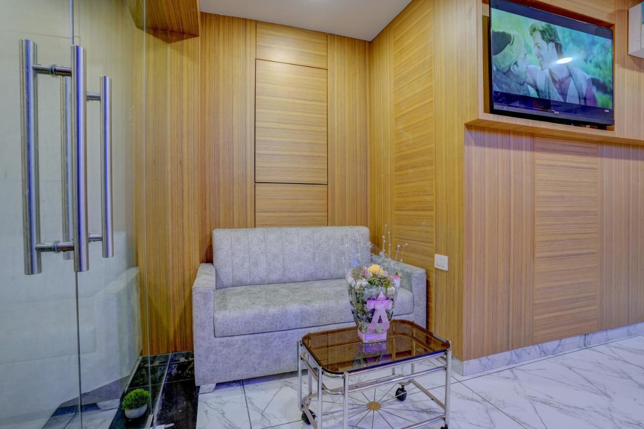 Hotel Arts International Βομβάη Εξωτερικό φωτογραφία
